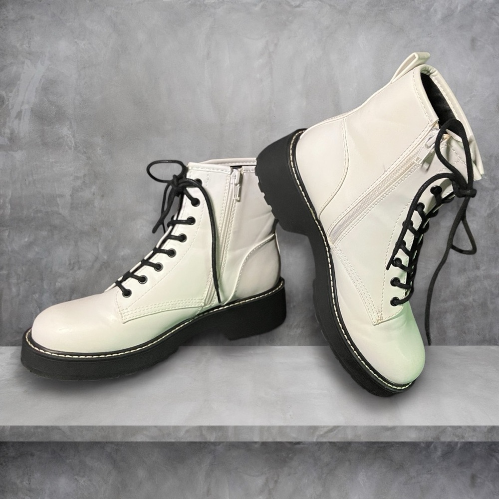 Madden Girl Carra White Combat Boots Side Zip Lace Up Women’s 8